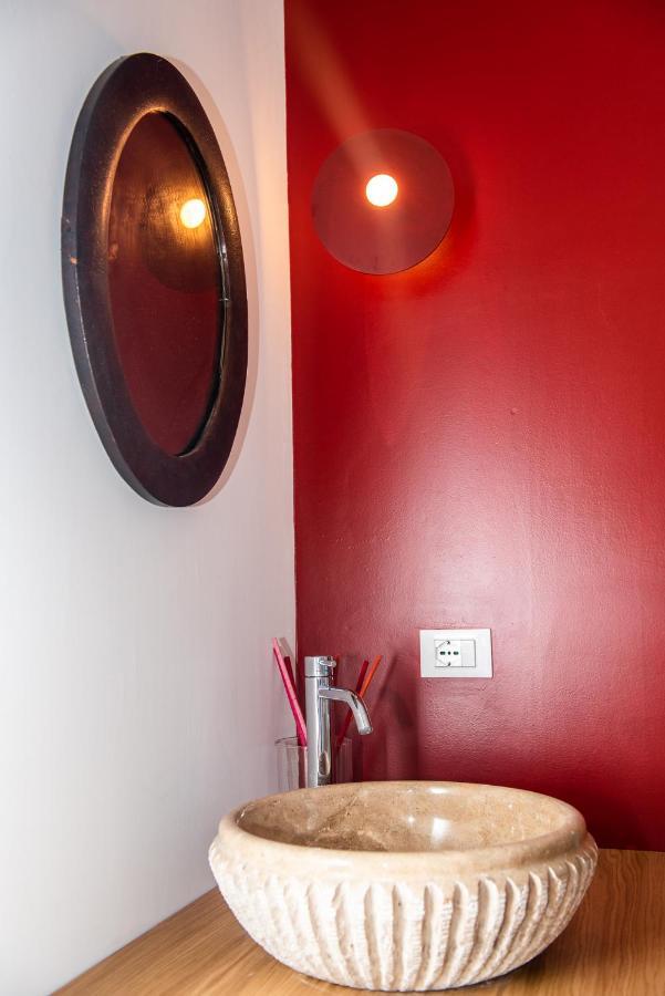 Cosy Moods Hotel ตรีเอสเต ภายนอก รูปภาพ